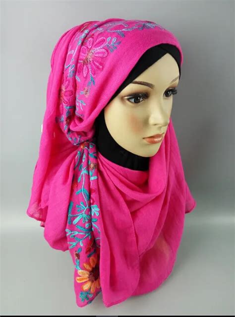 Embroidery Flowers Cotton Hijab Womens Scarf High Quality Turkish Indonesian Style Scarf Muslim