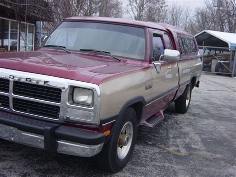 So before we get into the best turbo for 12v cummins, let's first see if you need a change and how. 1993 Dodge 2500 SLT Extended Cab Cummins Turbo Diesel Low ...