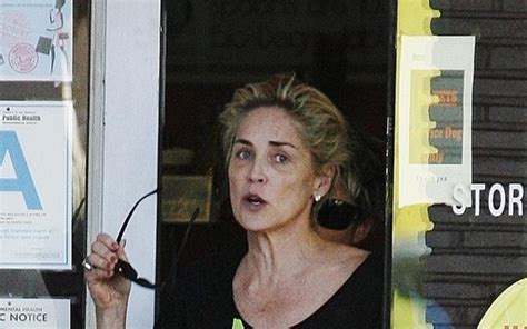 Sharon Stone Mostra Sinais Da Idade Ao Ser Clicada Sem Maquiagem Quem
