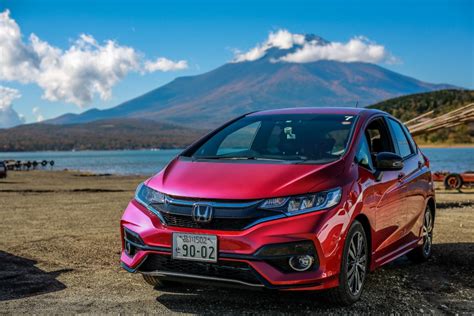 Pick the right vehicle, though, and you can minimize the amount of time and money you have to put into car ownership. Honda Civic 2017 Maintenance Cost Malaysia - Honda Civic