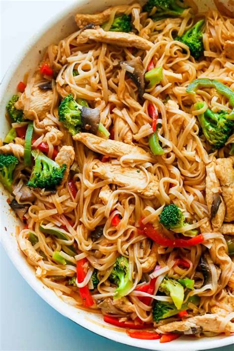 Chicken Stir Fry With Rice Noodles 30 Minute Meal