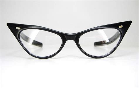 Pointy Eyeglasses C 1950s And Early 1960s Fashion Eye Glasses Cat Eye Glasses Vintage Memory