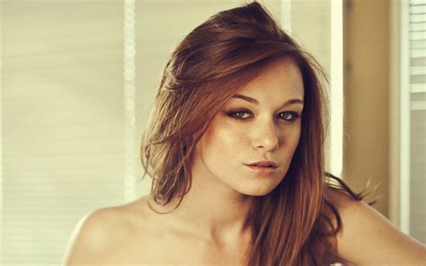 Leanna Decker Wallpapers Images Photos Pictures Backgrounds