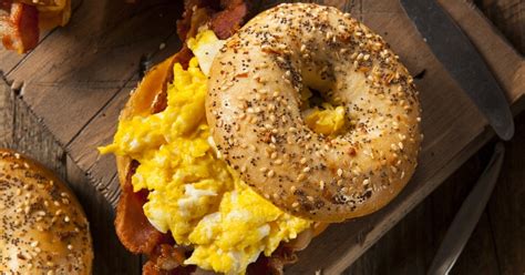 10 Easy Breakfast Bagel Ideas For A Delicious Morning Start