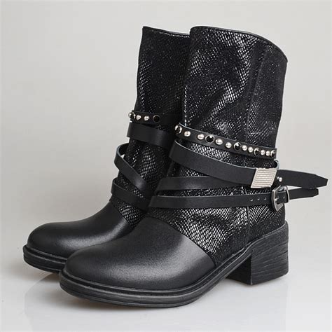 Prova Perfetto Robbo Handmade Leather Ankle Boots With Chain Rivet On