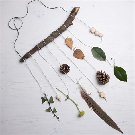 Make Your Own Hanging Nature Mobile Sense