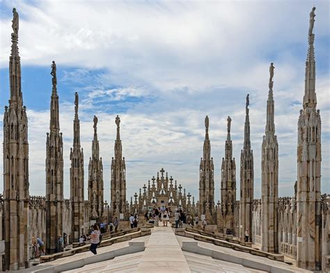 top 10 facts about the cathedral of milan duomo di milano 2023