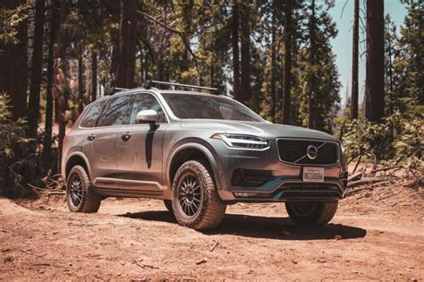Lifted Volvo Xc90 Goes Off Road On 32 Inch Falken Wildpeak At3 Tires