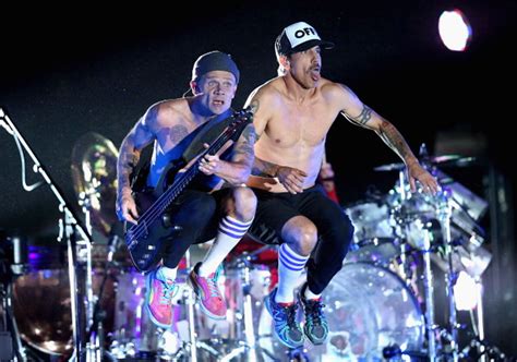 Red Hot Chili Peppers Added To Super Bowl Halftime Show