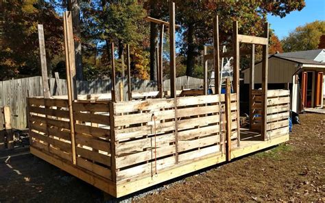 Workshopshed Using Pallet Wood And Other Recycled Lumber 1001