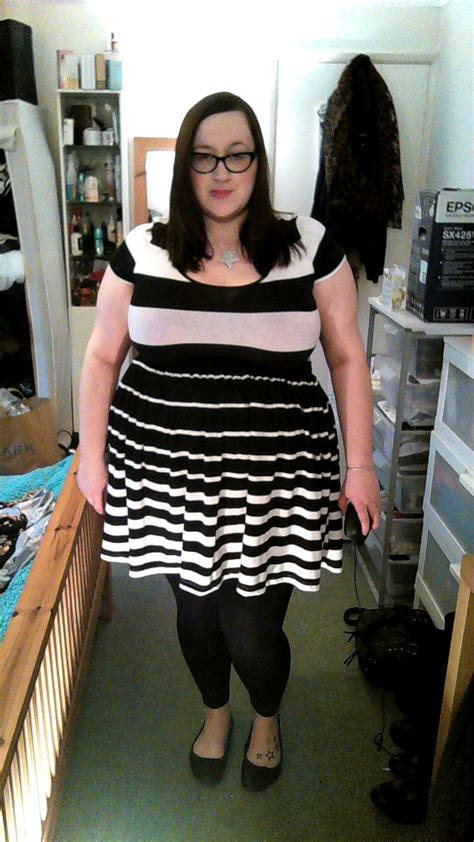 Omcz Horizontal Stripes Does My Blog Make Me Look Fat