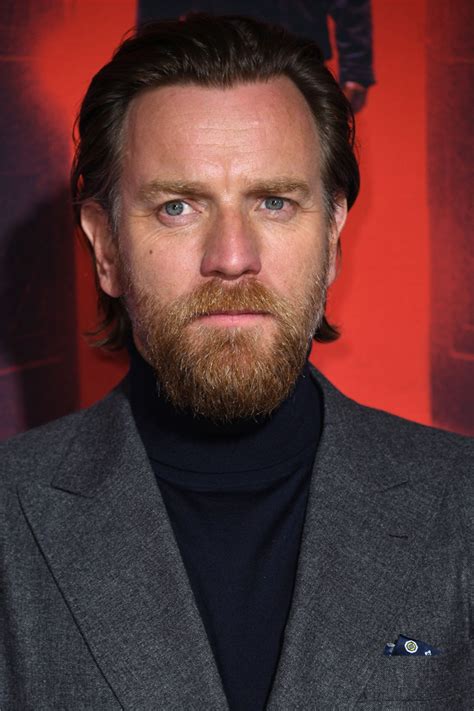 Clara mathilde, esther rose, jamyan, and annouk. Ewan McGregor İkonik Tasarımcı Halston'ı Canlandıracak ...