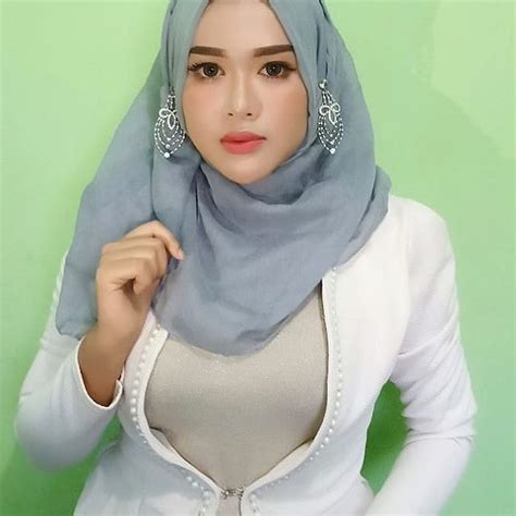 Pin Di Hijab Cantik