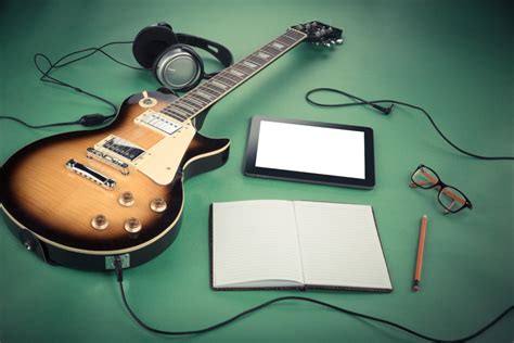 The biggest hindrance to learning how to play guitar, at any age, is the belief that you're not able to do it. 6 Tips to Learn Songs Faster On Guitar - Uberchord App