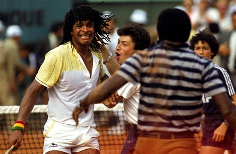 C'est l'heure de la grande finale de 1983 et du triomphe inoubliable de yannick noah face à mats wilander. Roland-Garros 1983 : quand Yannick Noah tombe dans les ...