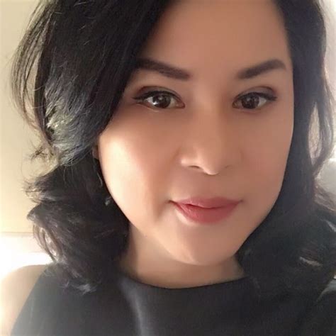 Meet This Super Rich Uae Sugar Mummy And Get Paid Every Month She