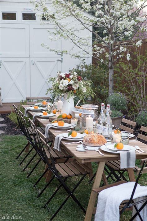 It's a very refreshing drink for hot summer days. Simple Summer Outdoor Entertaining - Ella Claire & Co.