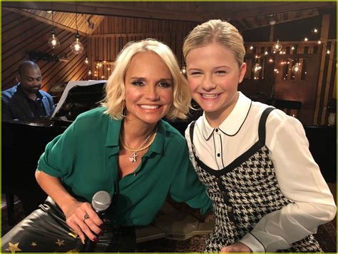 Nbcs Darci Lynne My Hometown Christmas Special 2018 Performers