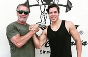 Arnold Schwarzenegger's look-alike son, Joseph Baena, recreates iconic pose