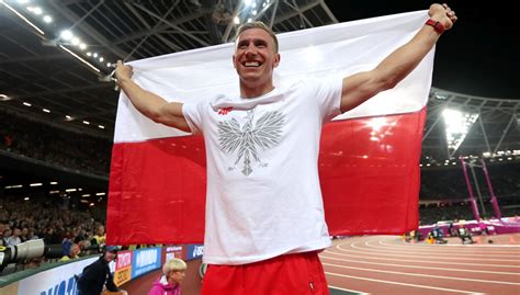 Too interesting to summarize it. Piotr Lisek ze srebrnym medalem mistrzostw świata w skoku ...
