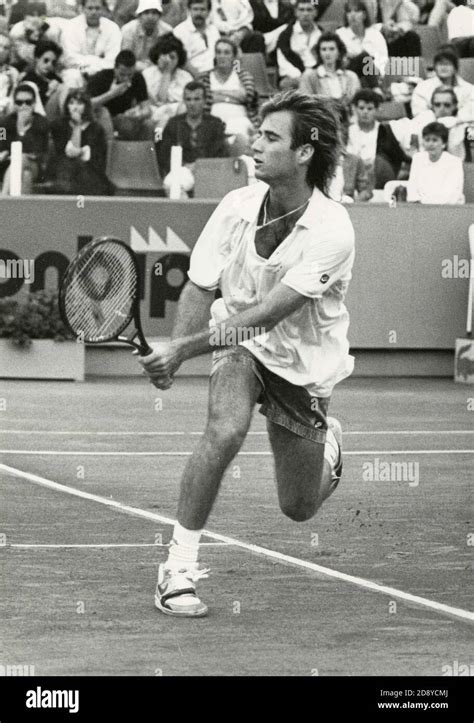 American Tennis Player Andre Agassi 1980s Stock Photo Alamy