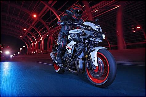 2019 yamaha mt naked bikes show a new hue of the dark side of japan autoevolution