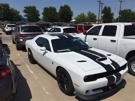 2016 Hellcat Charger Photos With Stripes Page 3 Srt Hellcat Forum