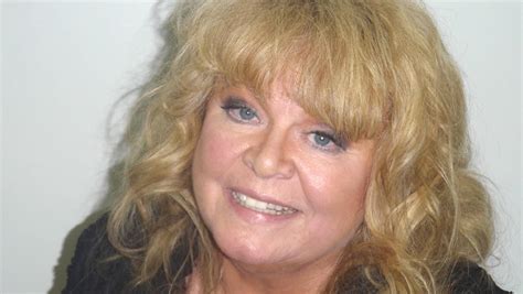 Sally Struthers Arrested For Suspected Dui In Maine