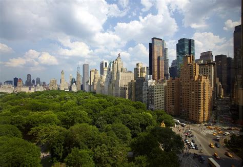 Cnbc international is the world leader for news on business, technology, china, trade, oil prices, the middle east and markets. Trump International New York - Blick auf Central Park und ...