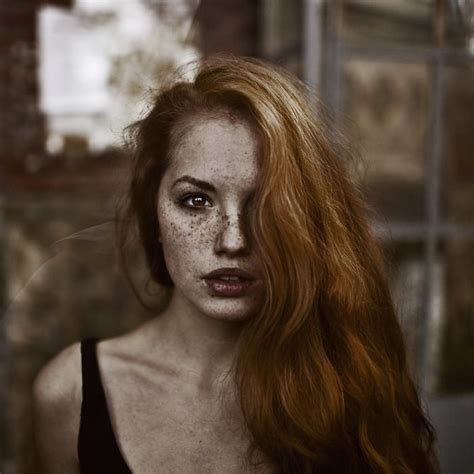 98 Freckled People Who’ll Hypnotize You With Their Unique Beauty Freckles Girl Beautiful