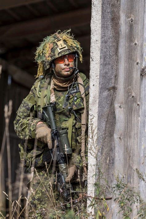 Canadian Soldier In Latvia 2018 Canadian Military Canadian Armed