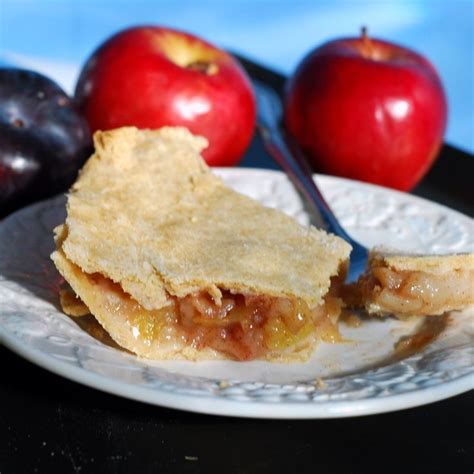 Apple Pie With A Hint Of Plum Delicious Pies Classic Apple Pie How To Make Pie