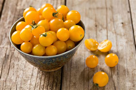 Sungold Tomatoes A Buying Guide And Production Trivia Texasrealfood
