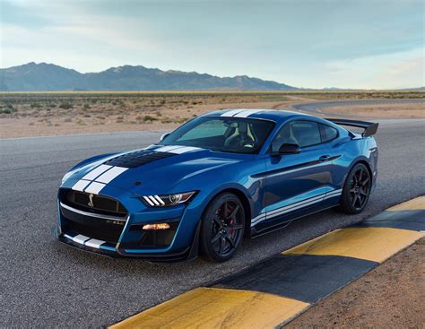 Fords New Shelby Gt500 Tops Gt By 113 Ponies The Detroit Bureau