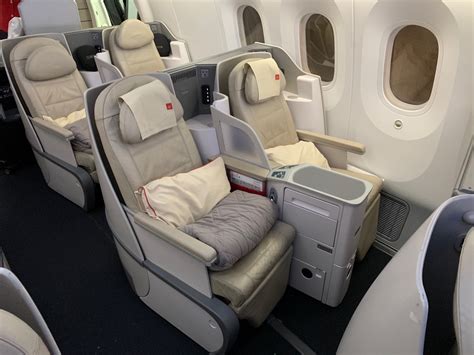 Review Royal Jordanian 787 Business Class Live And Lets Fly
