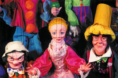 Puppet Showplace Theater The Circus Comes To Brookline