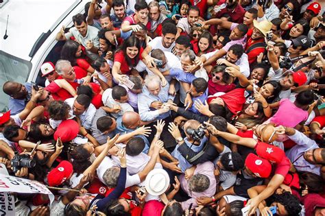 en una semana de viaje caravana de lula es marcada por español