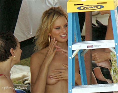 Karolína Kurková nude leaked photos Naked body parts of celebrities