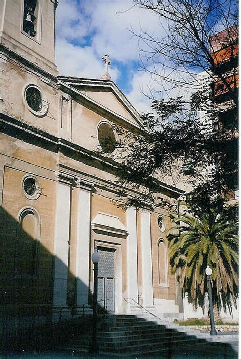 Simple Science: How to Make a Volcano with Kids