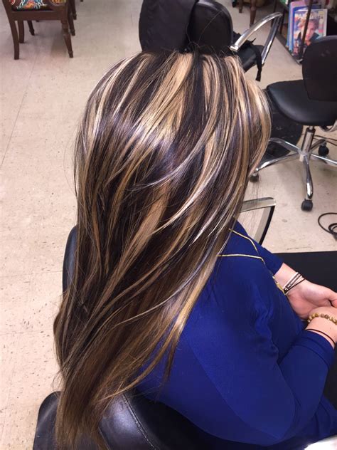 This method works slowly, gradually bringing out the highlights in your hair, so know that it may take several weeks, spraying your hair daily or every other day, before your hair really becomes. chunky highlights + lowlights | Winter hair color, Hair ...
