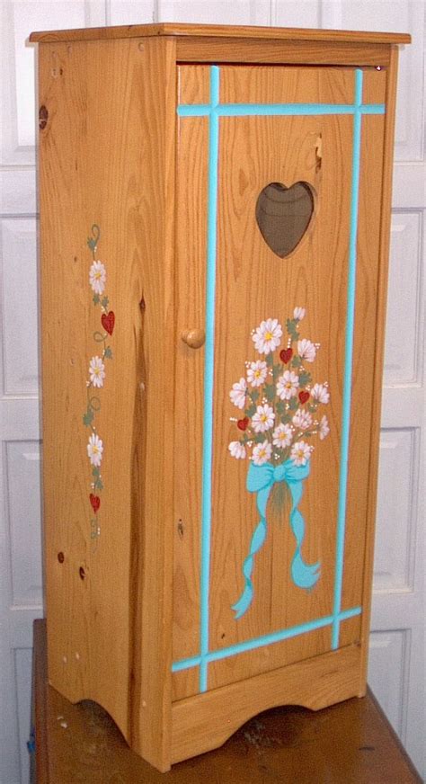 You can line your ironing board cover with many things. 1000+ images about diy built in ironing board on Pinterest ...