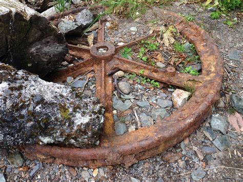 Wheel Rusty Wheel Found By Cave In Area Heidi Olson Flickr