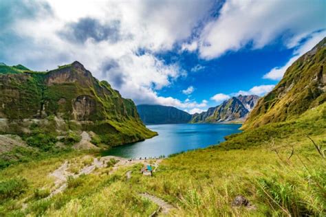Top 20 Most Beautiful Places To Visit In The Philippines