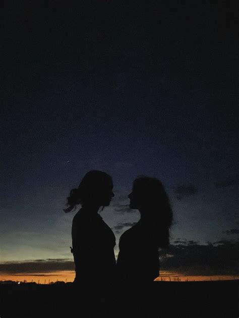 Insta Emy Garlock Beach Romance Sunset Silhouette Kissing Silhouette