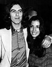 ♡♥George Harrison relaxes with his wife Olivia Harrison - click on pic ...