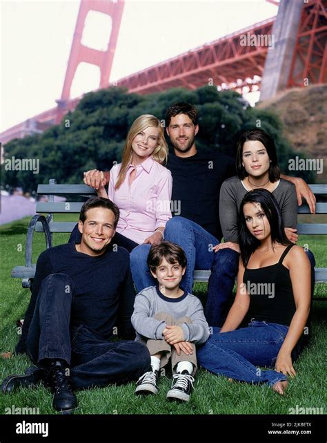 Party Of Five Tv Neve Campbell Hi Res Stock Photography And Images Alamy