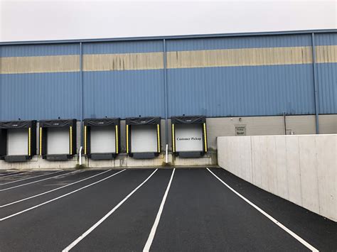 Warehouse And Manufacturing Architectural Projects Loading Docks
