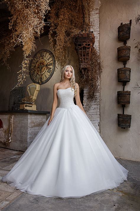Brautkleid dormagen adresse telefonnummer ⌚ öffnungszeiten. MissGermany Kollektion - Fashion Dreams
