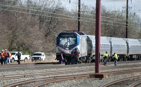 2 Workers Killed In Deadly Amtrak Crash In Pa Identified