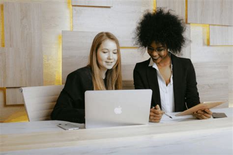 12 Ways To Empower Women In The Workplace Cool Bean Living